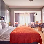 Taks-Inn Hotel
